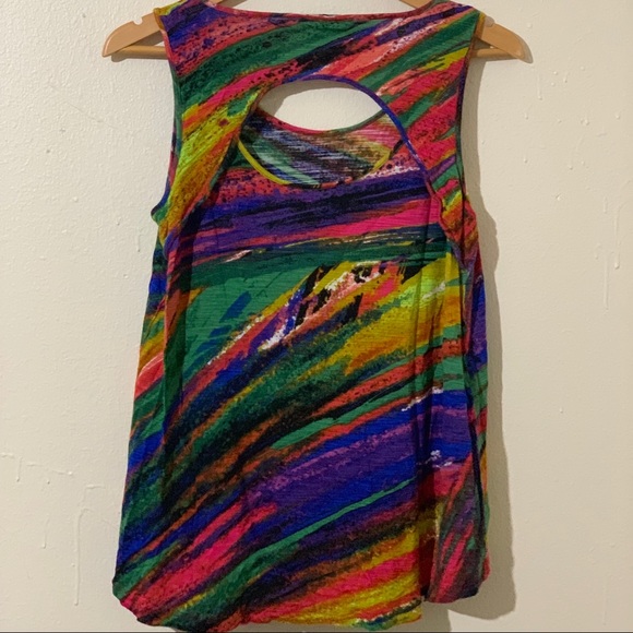 SALE! Cable & Gauge Bright Tank Top - Picture 3 of 3